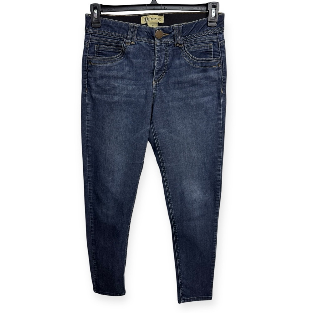Democracy Blue Skinny Jeans with Tapered Leg with Ab Technology